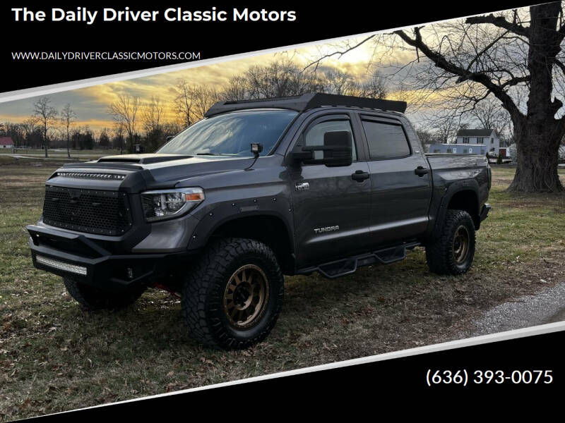 2014 Toyota Tundra SR5's photo