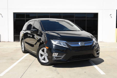 2019 Honda Odyssey for sale at GRANT CAR CONCEPTS in Orlando FL