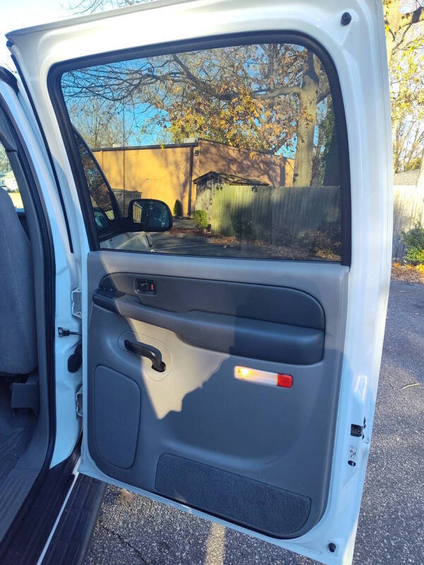 2003 Chevrolet Suburban 2500