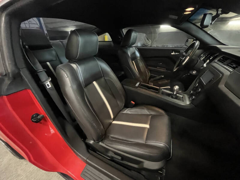 2011 Ford Mustang GT Premium
