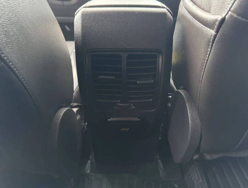 2014 Ford C-MAX Hybrid SEL