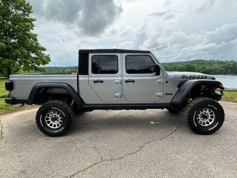 2020 Jeep Gladiator for sale at Monroe Auto's, LLC in Parsons TN