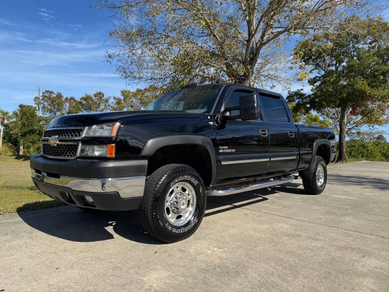 2005 Chevrolet Silverado 2500HD for sale at DIESEL TRUCK SOURCE in Sebastian, FL