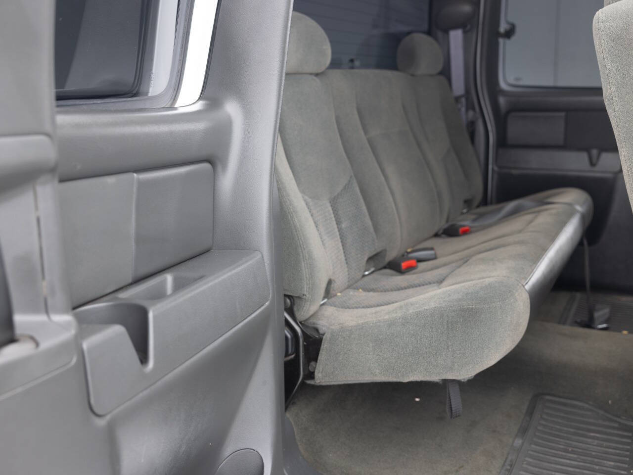 Used Car 2005 Chevrolet Silverado 2500hd  Lt 4dr Extended Cab 4wd Sb For Sale Under $20,000 In Coal City, Illinois