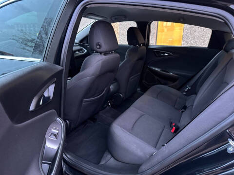 2022 Chevrolet Malibu LS