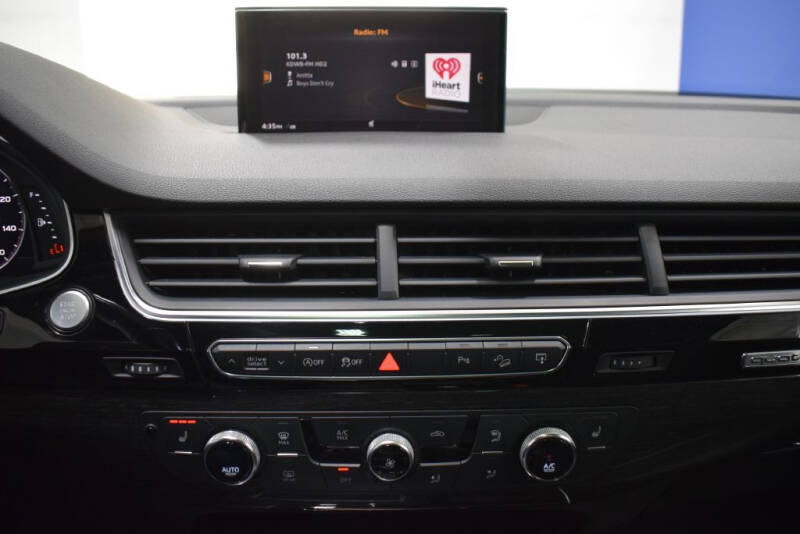 2017 Audi Q7 3.0T quattro Premium Plus