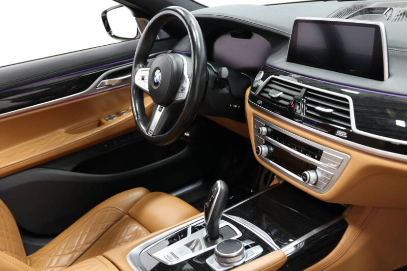 2021 BMW 7 Series 750i xDrive