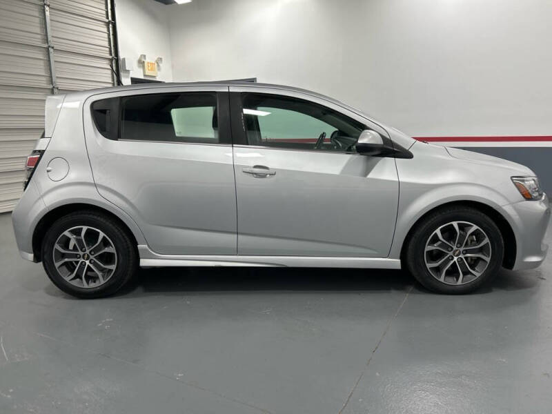 2017 Chevrolet Sonic LT Auto