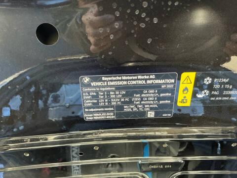 2022 BMW 3 Series 330e