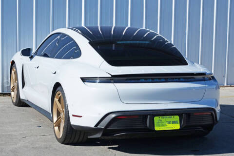 2022 Porsche Taycan 4S