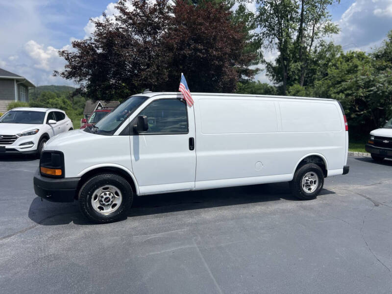 2016 GMC Savana 3500