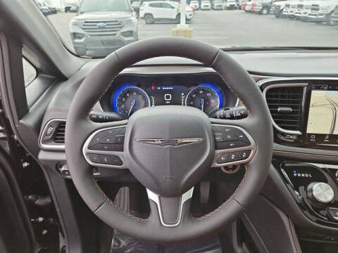 2026 Chrysler Pacifica Pinnacle