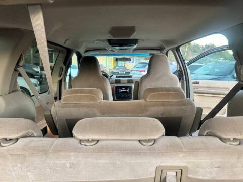 2005 Ford Freestar SE