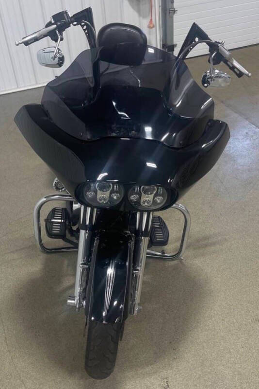 2012 Harley-Davidson Road Glide Custom 103