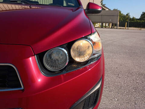 2015 Chevrolet Sonic LT Auto