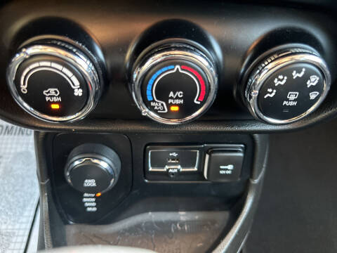 2016 Jeep Renegade Latitude 75th Anniversary