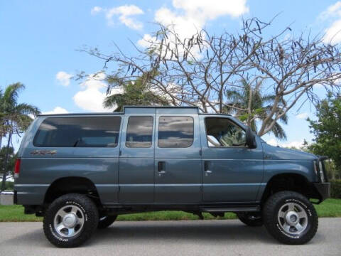 2013 Ford E-Series E-150 XLT