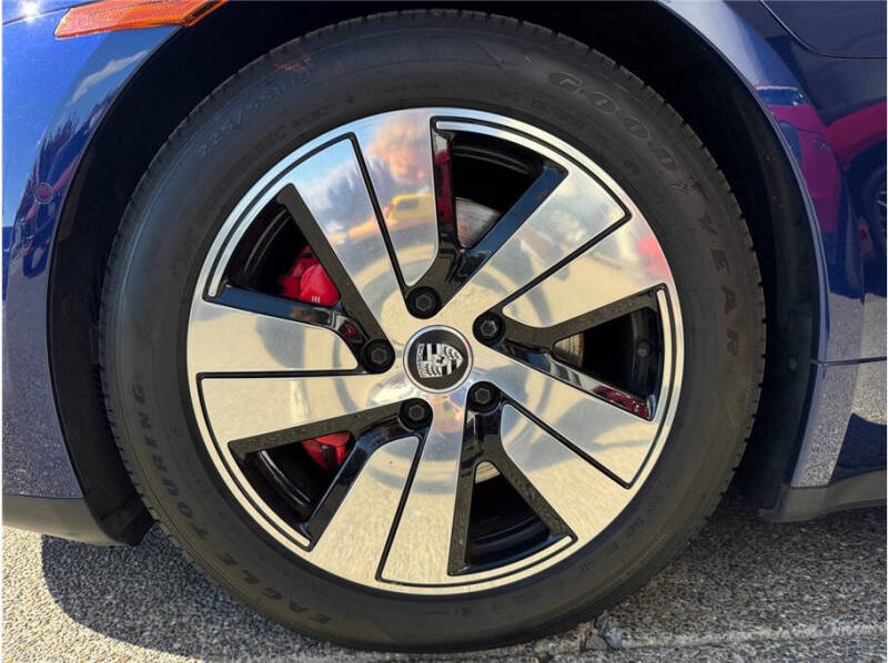 2023 Porsche Taycan 4S