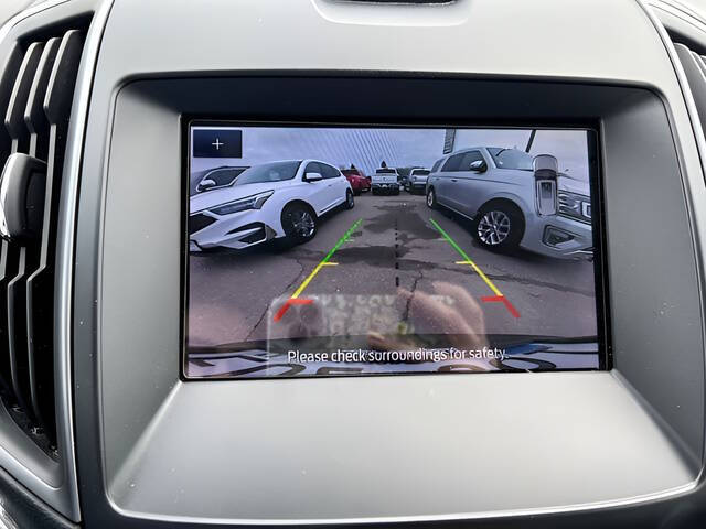2020 Ford Edge SE