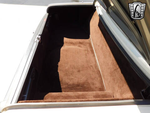 1987 Mercedes-Benz 560-Class 560 SL