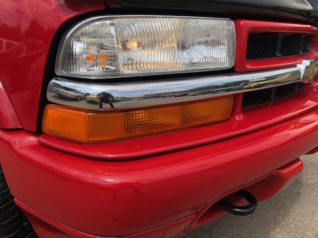 2003 Chevrolet S-10 LS