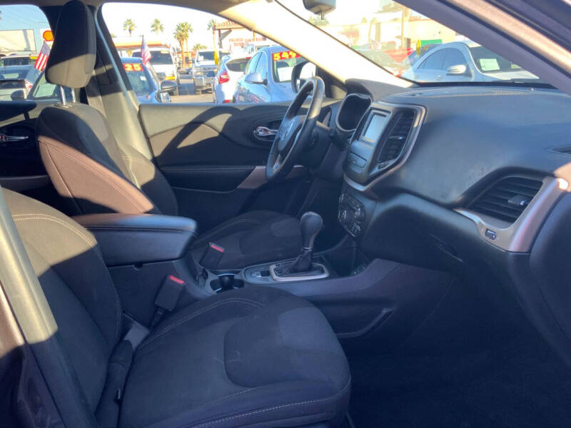 2017 Jeep Cherokee Latitude