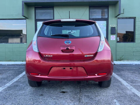 2015 Nissan LEAF SV