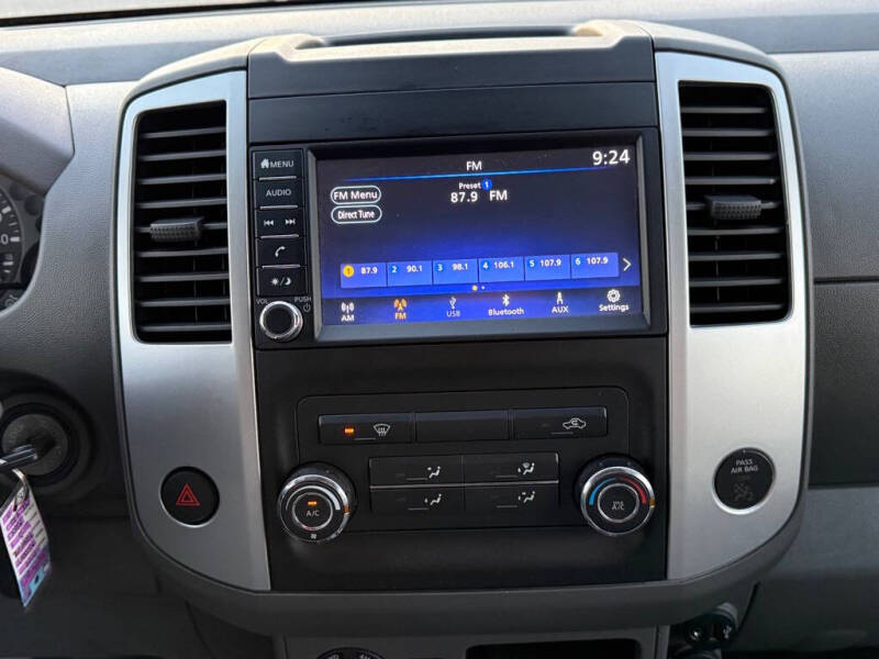 2019 Nissan Frontier SV