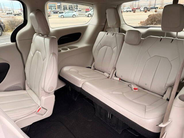 2021 Chrysler Voyager LXi