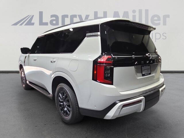 2025 Nissan Armada SV