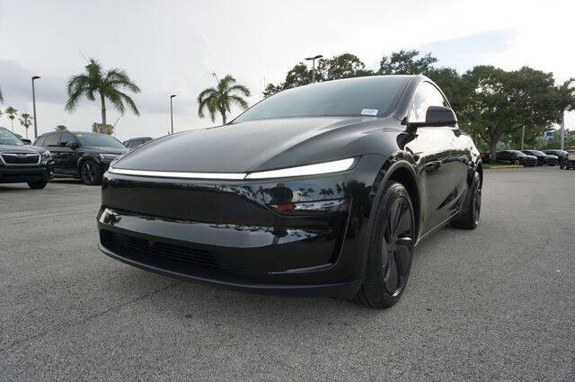 2026 Tesla Model Y Premium