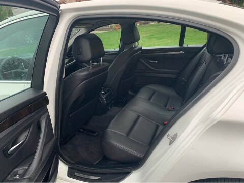 2016 BMW 5 Series 528i xDrive