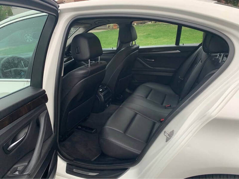 2016 BMW 5 Series 528i xDrive