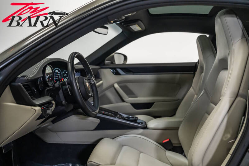 2020 Porsche 911 Carrera S