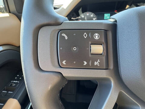 2026 Land Rover Defender 110 P300 S