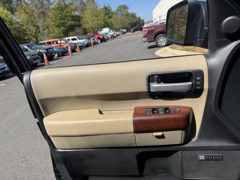 2013 Toyota Sequoia Platinum