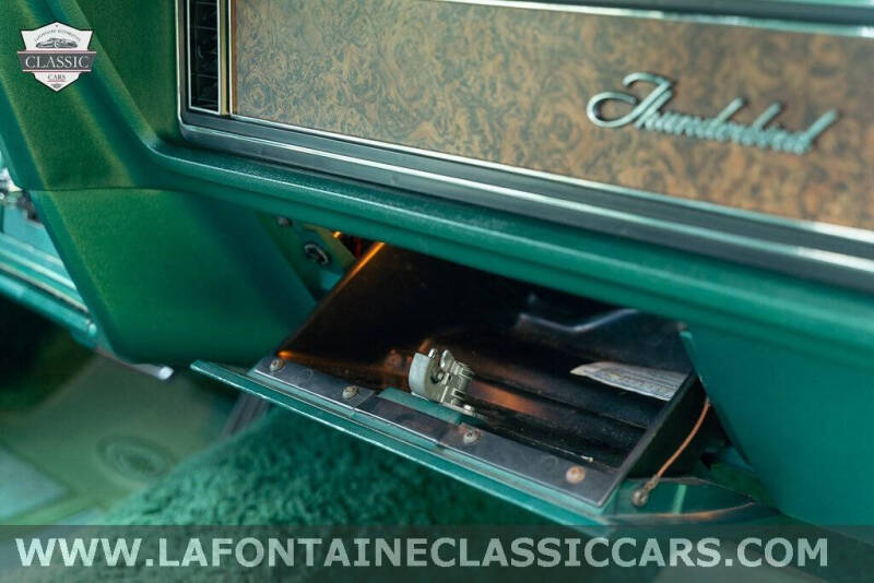 1976 Ford Thunderbird