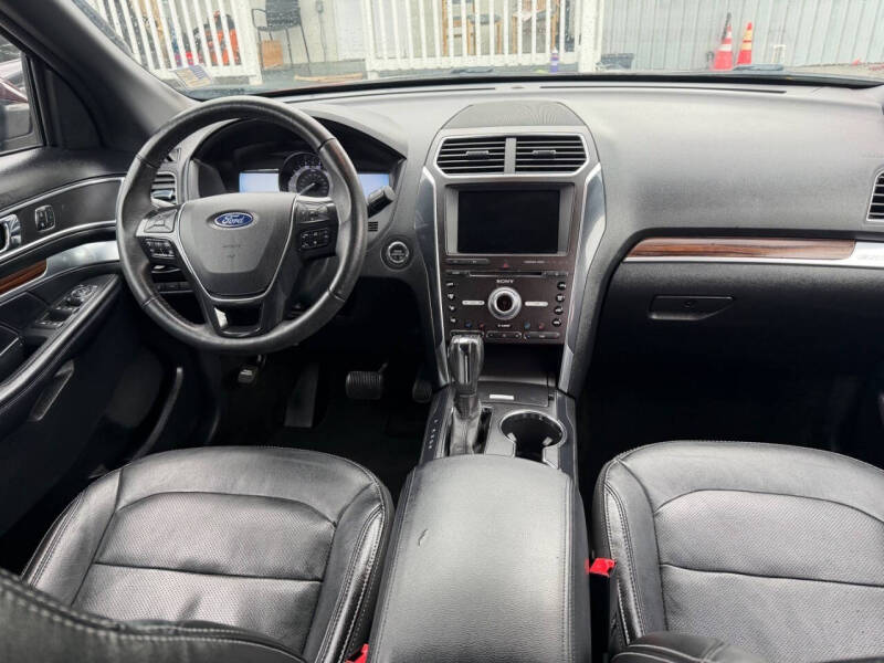 2018 Ford Explorer Limited