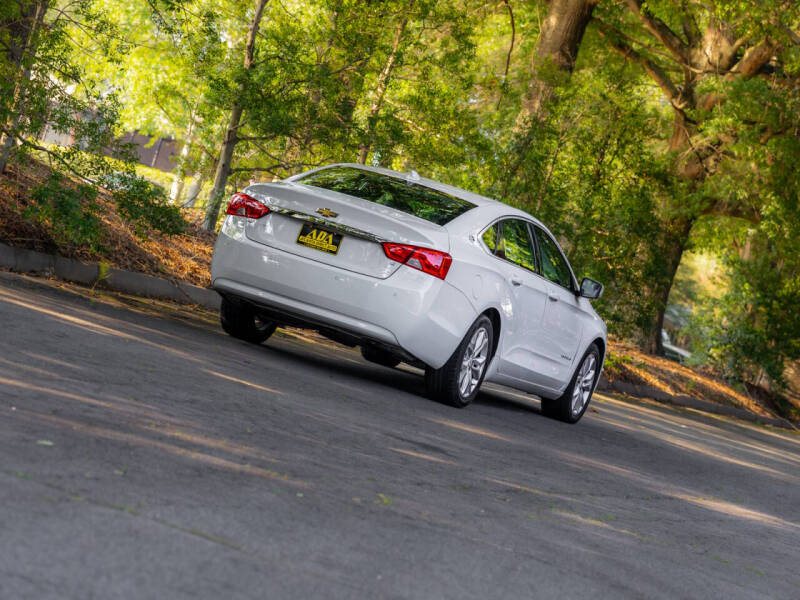 2017 Chevrolet Impala LT