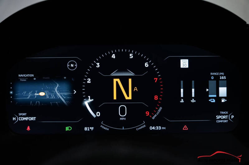 2023 McLaren Artura