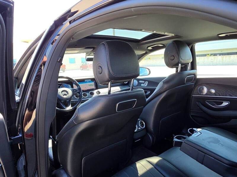 2018 Mercedes-Benz E-Class E 300