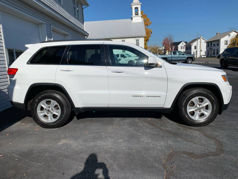 2014 Jeep Grand Cherokee for sale at VILLAGE SERVICE CENTER in Penns Creek PA