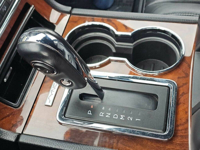 2016 Lincoln Navigator L Select