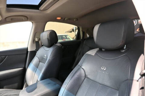 2013 Infiniti FX37