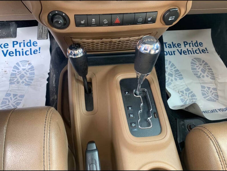 2012 Jeep Wrangler Unlimited Sahara