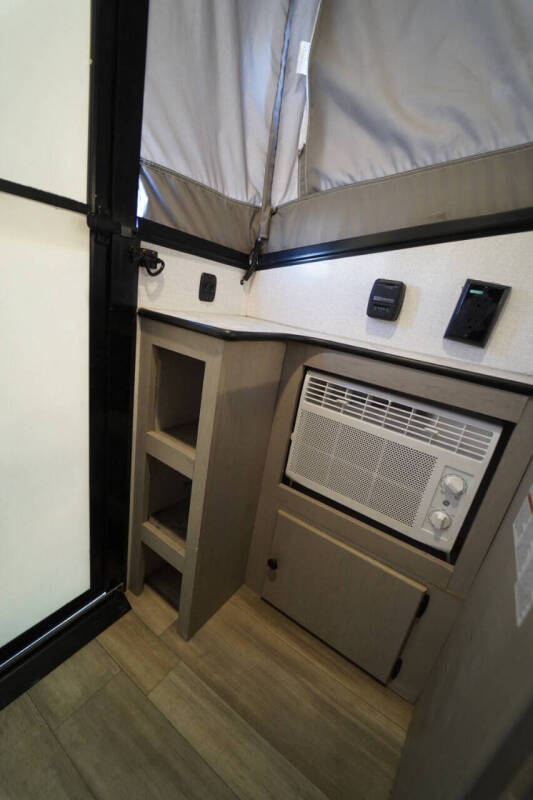 2023 Coachmen RV Clipper CP 9.0