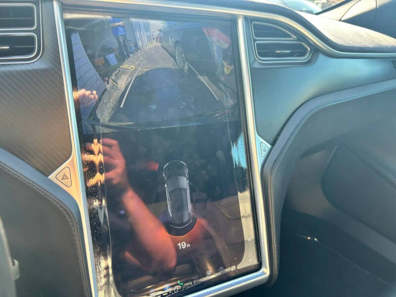 2016 Tesla Model S