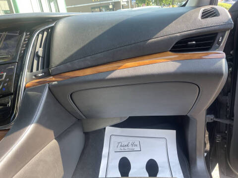 2015 Cadillac Escalade Luxury