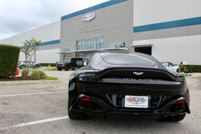 2023 Aston Martin Vantage