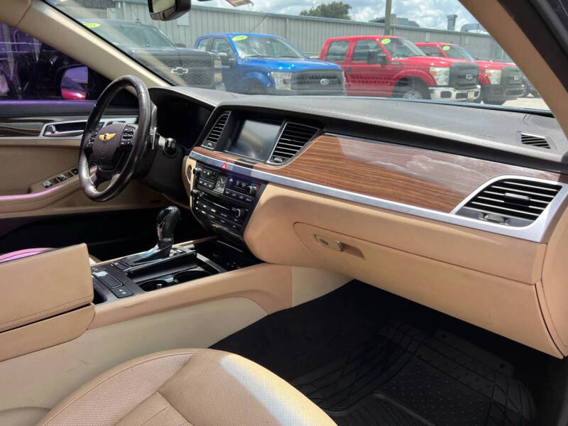 2015 Hyundai Genesis